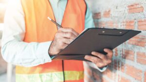 Labour vs. Budget Planning