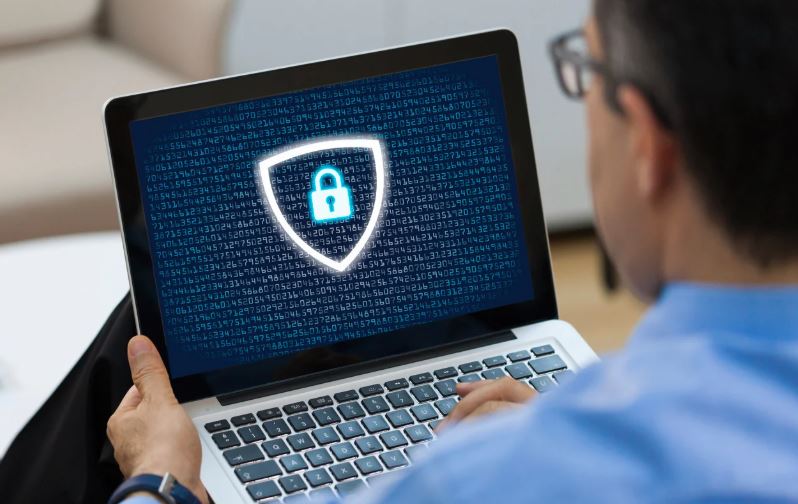 How Do Privacy Policies Vary Across Different Online Platforms?