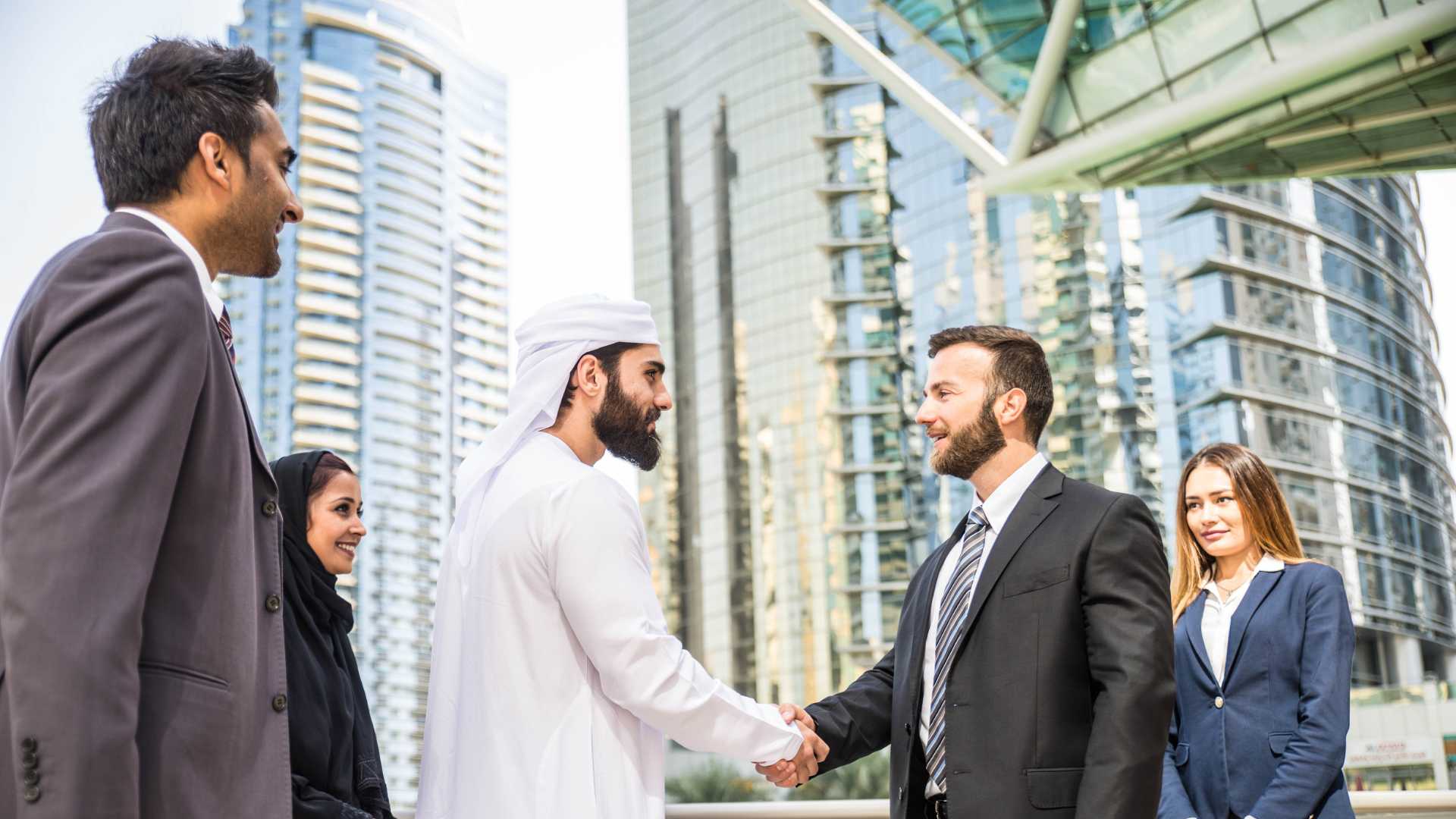 Why Are More Global Companies Expanding Into the UAE